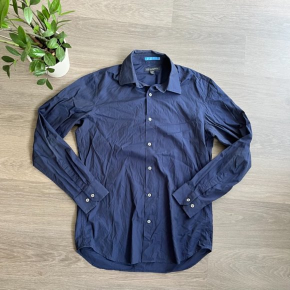 Banana Republic Navy "Slim Fit" Button Down Dress Shirt - Picture 2 of 9